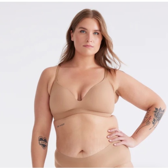 Knix Wingwoman 8+ bra w/plunging neck molded cups &extra coverage. - Picture 3 of 13